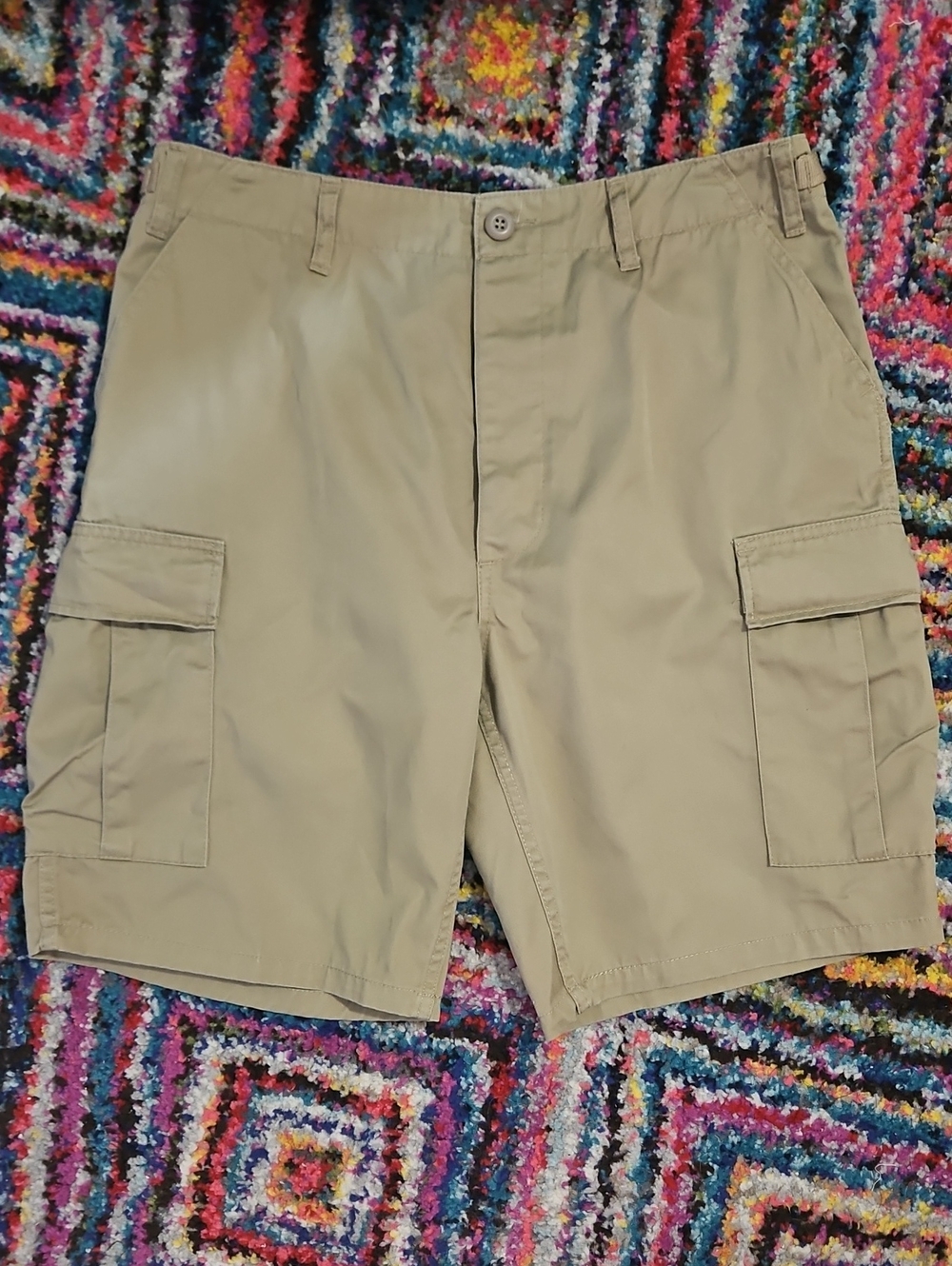 Men's Cargo Shorts — Classic Khaki Utility Style